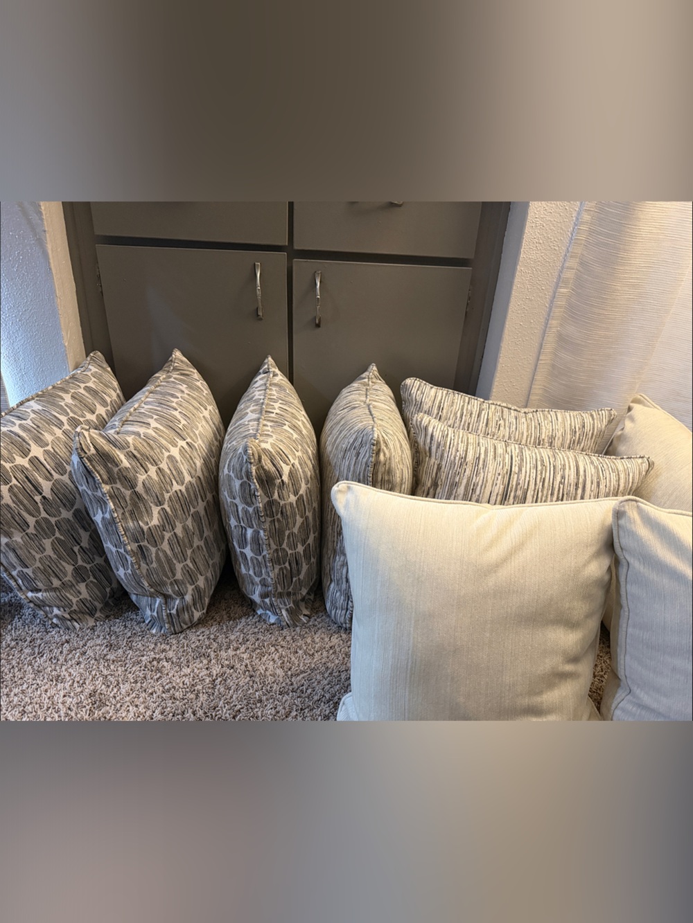 Living Spaces Neutral Beige and Gray Accent Pillows (9)